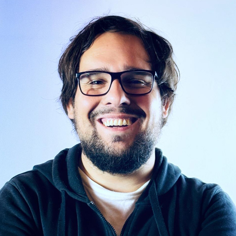 Martín Calderón, experto en tecnología y conductor del podcast 'Tecnología para todos'